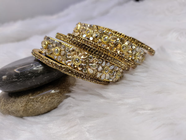 Flower Stone Golden Kada