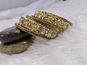 Flower Stone Golden Kada