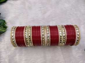 Red Bridal Chuda with Mirror and Kundan Kadas