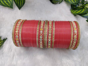 Gajari Chuda with MultiColour Kadas